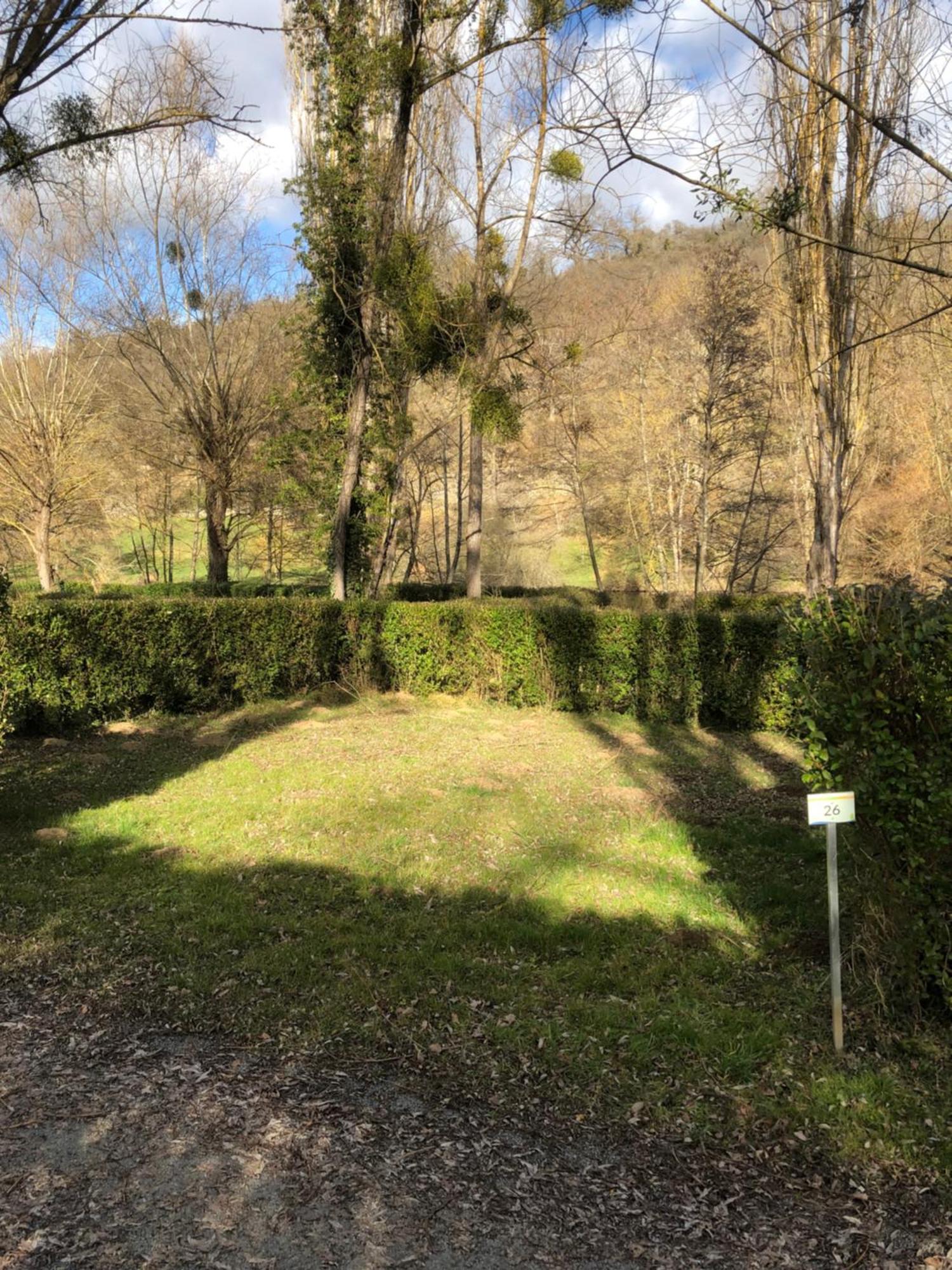Camping Du Pont De St Gal Saint-Gal-sur-Sioule ภายนอก รูปภาพ